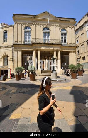 Francia, Herault, Montpellier, centro storico, il Ecusson, ex St venire mansion oggi la Camera di Commercio e Industria home l'anfiteatro San Como che è la prima sala di anatomia della Facoltà di Medicina e Chirurgia Foto Stock