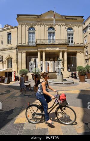 Francia, Herault, Montpellier, centro storico, il Ecusson, ex St venire mansion oggi la Camera di Commercio e Industria home l'anfiteatro San Como che è la prima sala di anatomia della Facoltà di Medicina e Chirurgia Foto Stock