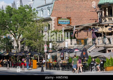 Canada, Québec, Provincia di Quebec City, Grande Allée, vivace centro della città con i suoi bar e ristoranti, il bar ristorante nightclub Il Maurice Foto Stock