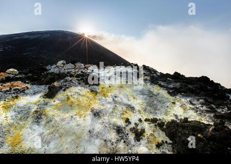 Indonesia, isola di Giava, Anak Krakatau volcano Foto Stock