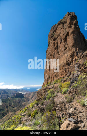 Monolito Roque Bentayga, Insel Gran Canaria, Kanarische isole, Spanien | monolito Roque Bentayga, Gran Canaria Isole Canarie Spagna Foto Stock