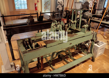 Un Blanchard irregolare Tornio sul display in Springfield Armory National Historic Site, Springfield, MA, Stati Uniti. Foto Stock