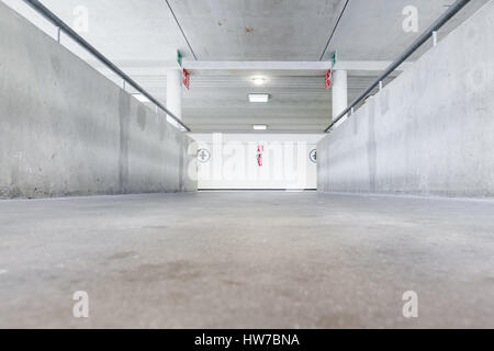 In un vecchio biulding vi è un bellissimo corridoio Foto Stock