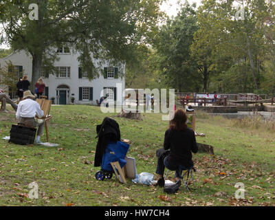 Gli artisti lavorano "en plein air" vicino al Fiume Potomac Foto Stock