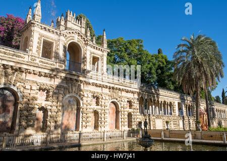 Spagna Andalusia Siviglia quartiere Santa Cruz Alcazar di Siviglia (Reales Alcazares de Sevilla) elencati come patrimonio mondiale dall' UNESCO Foto Stock