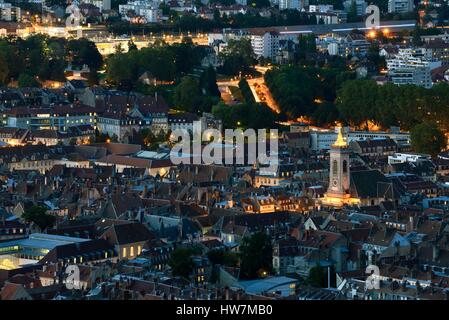 Francia, Doubs, Besancon, città vecchia, Saint Pierre chiesa, da Fort de Chaudanne Foto Stock