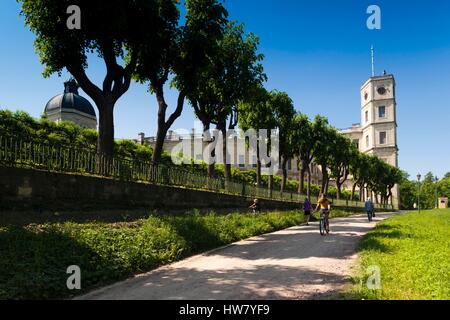 Russia, Leningradskaya Oblast di Gatchina, Palazzo Gatchina, esterno da park Foto Stock