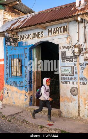 Guatemala, Solola reparto, Solola (alt : 2000 m) si affaccia sul lago Atitlan Foto Stock