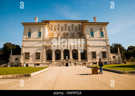La Galleria Borghese è una galleria d'arte a Roma, ospitato nella ex Villa Borghese Pinciana. Roma, Lazio, l'Italia, l'Europa.Giorno Foto Stock
