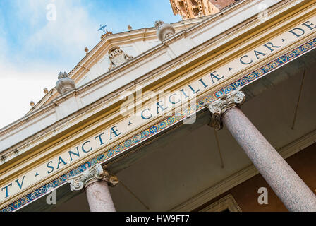 Santa Cecilia in Trastevere è un 5th-secolo la chiesa in Roma, dedicato al martire romana Santa Cecilia. Roma, Lazio, l'Italia, l'Europa. Foto Stock