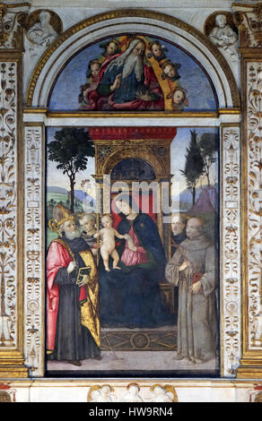 Affresco della Madonna con il bambino e i santi di Aiuto del Pinturicchio in basso della Rovere cappella nella chiesa di Santa Maria del Popolo, Roma Foto Stock