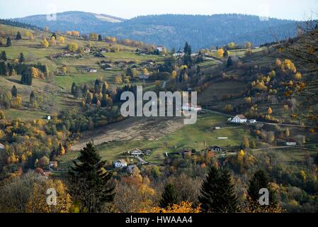 Francia, Vosges, La Bresse, vista del Brabante e Haut des Bouchoux, da basse des Feignes Foto Stock