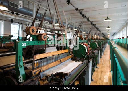 Stati Uniti, Massachusetts, Lowell, Lowell National Historic Park, Boott Cotton Mills Museum, la sala di tessitura, inizio noi produzione di tessuto Foto Stock