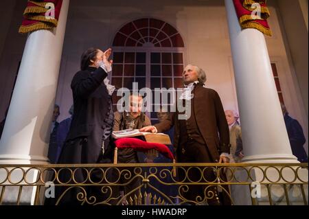 Stati Uniti, Virginia, Alessandria, Mount Vernon Museum, il diorama di George Washington tenendo il giuramento come primo Presidente degli Stati Uniti Foto Stock