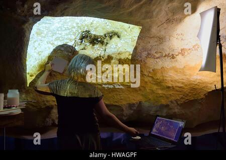 Francia, Dordogne, Montignac, l'Atelier des Fac-Similés du Périgord (Perigord del Workshop di facsimile AFSP) specializzata nella riproduzione dei minerali di prehi Foto Stock