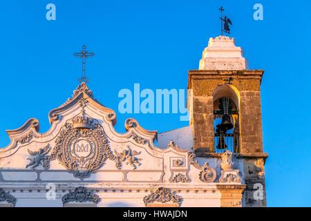 Il Portogallo, regione di Algarve, Olhao, città vecchia, Nossa Senhora do Rosario chiesa Foto Stock