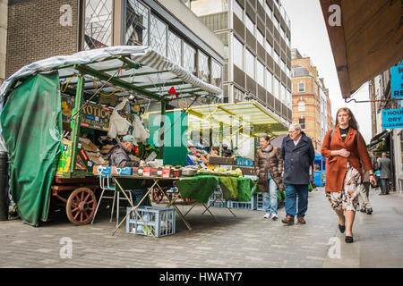 I resti di 250-anno-vecchio Berwick street market di Soho, London, Regno Unito Foto Stock