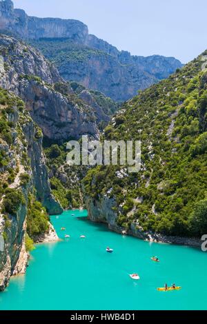 Francia, Var sulla riva sinistra e Alpes de Haute Provence sulla riva destra, Parc Naturel Regional du Verdon (Parco naturale regionale del Verdon), Sainte Croix lago, ingresso delle Gorges du Verdon, del Grand Canyon Foto Stock