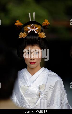 Giappone, isola di Honshu, Distretto di Tokyo, Tokyo, sposa Foto Stock