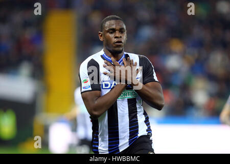 Udine, Italia. Xix marzo, 2017. Udinese di avanti Duvan Zapata gesti durante la serie di una partita di calcio tra Udinese Calcio v US Citta di Palermo a Dacia Arena Stadium il 19 marzo, 2017. Credito: Andrea Spinelli/Alamy Live News Foto Stock