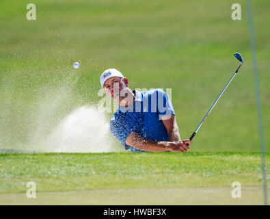 Orlando, Florida, Stati Uniti d'America. Xix Mar, 2017. Lucas Glover nel bunker di xi foro durante il round finale di Arnold Palmer Invitational. Credito: Cal Sport Media/Alamy Live News Foto Stock