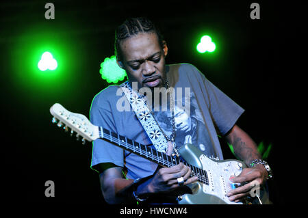 Eric Gales, (alias Raw Dawg) (nato il 29 ottobre 1974, Memphis Tennessee, hard rock, blues, heavy metal,musicista, cantautore,foto Kazimierz Jurewicz, Foto Stock