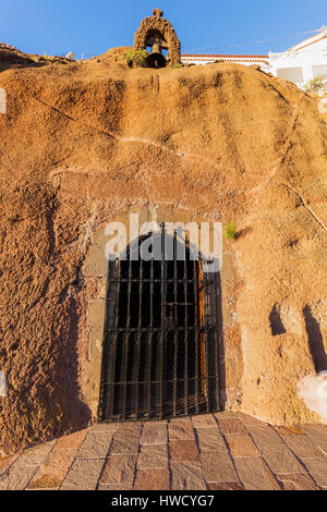 Grotta Cappella in Artenara. Artenara, Gran Canaria, Isole Canarie, Spagna. Foto Stock