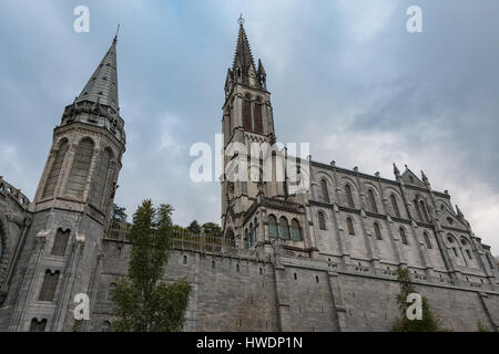 La Basilica di Nostra Signora di Lourdes, Francia Foto Stock