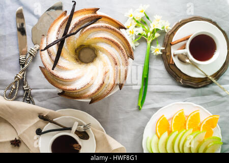 Spirale ceca bundt cake - Babovka Foto Stock