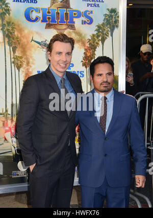 Los Angeles, Stati Uniti d'America. 20 Mar, 2017. Dax Shepard, Michael Peña 004 arriva al chip Premiere al TCL Chinese Theatre di Los Angeles. Marzo 20, 2017. Credito: Tsuni/USA/Alamy Live News Foto Stock