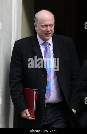 Londra, Regno Unito. Xxi Mar, 2017. Chris Grayling MP il Segretario di Stato per i trasporti visto che frequentano il settimanale di riunione di gabinetto di Downing street. Credito: WFPA/Alamy Live News Foto Stock