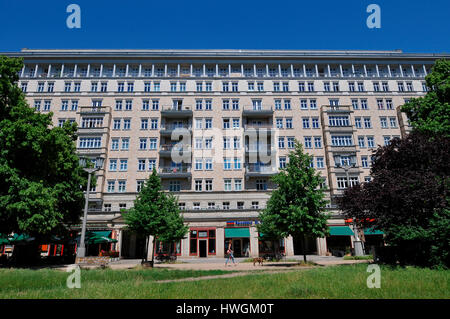 Architektur, Karl-Marx-Allee, Friedrichshain di Berlino, Deutschland Foto Stock