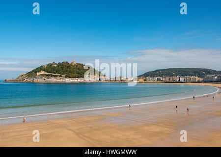 La Playa de la Concha beach in San Sebastian / Donostia in Spagna Foto Stock