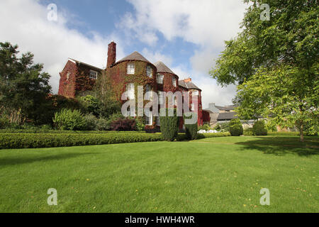 Il Butler House nella città di Kilkenny, nella Contea di Kilkenny, Irlanda. Si tratta di un hotel a quattro stelle e il centro conferenze. Foto Stock