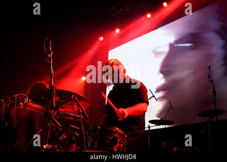 Barcellona - 25 Maggio: Umberto e Antoni Maiovvi (electronic band) in concerto presso lo stadio di Apolo Primavera Sound Festival 2015 (PS15) Maggio 25, 2015 in bar Foto Stock