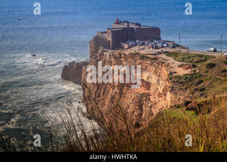 Vista dal faro di Nazareth nella spiaggia nord Cannon Foto Stock