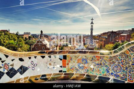 Vista dal Parco Guell sulla città di Barcellona. Foto Stock