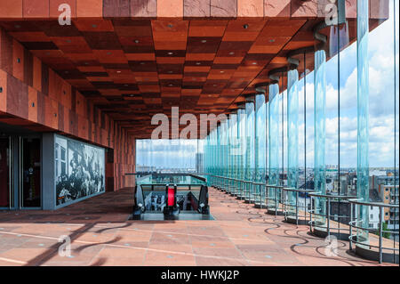 MAS - museo aan de stroom, vista interna, Anversa, Belgio Foto Stock