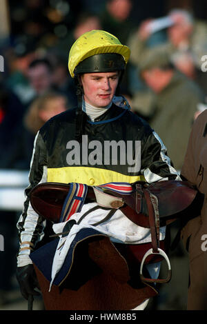 TOM SIDDALL JOCKEY 18 Novembre 1998 Foto Stock