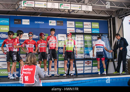 Team Soudal Lotto allo stadio 4 del tour della Gran Bretagna 2016 in Denbigh Foto Stock