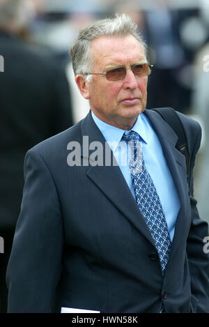 MICHAEL JARVIS corsa di cavalli TRAINER Doncaster Racecourse DONCASTER 13 Settembre 2002 Foto Stock