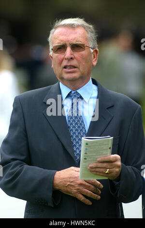 MICHAEL JARVIS corsa di cavalli TRAINER Doncaster Racecourse DONCASTER 13 Settembre 2002 Foto Stock