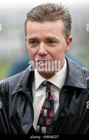 KARL BURKE il cavallo da corsa TRAINER Doncaster Racecourse DONCASTER 21 Marzo 2002 Foto Stock