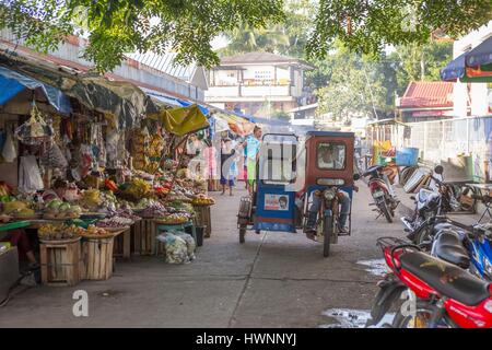 Filippine, Luzon, Provincia di Sorsogon, Donsol, scene di vita al mercato Foto Stock