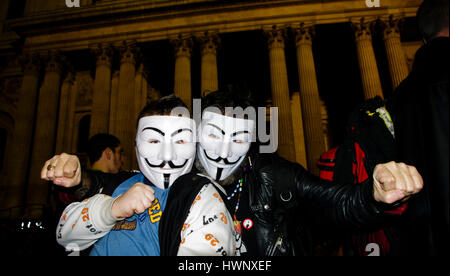 Parte dei movimenti di Occupy prendono il controllo dei terreni di fronte alla cattedrale di St Pauls, Londra UK 2011 Foto Stock