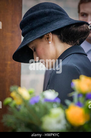 Bad Berleburg, Germania. Xxi Mar, 2017. Carina Axlsson assiste il servizio funebre del Principe Richard zu Sayn-Wittgenstein-Berleburg presso la Evangelische Stadtkirche a Bad Berleburg, Germania, 21 marzo 2017. Foto: Patrick van Katwijk point de vue fuori - nessun filo SERVICE - foto: Patrick Van Katwijk//dpa/Alamy Live News Foto Stock