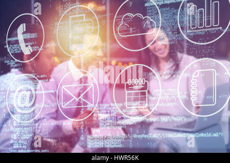 In modo digitale immagine composita di interfaccia tecnologica contro interno dell ufficio vuoto 3d Foto Stock