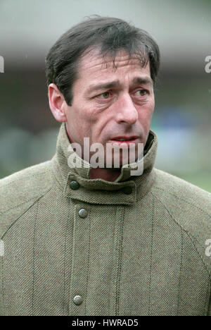 WILLIAM JARVIS corsa di cavalli TRAINER DONCASTER Doncaster Racecourse 26 Marzo 2004 Foto Stock