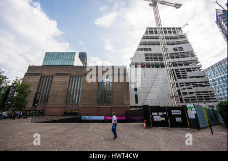 La Tate Modern di espansione di Herzog & de Meuron architetti in costruzione nel settembre 2014, Londra, Bankside - Inexhibit Foto Stock