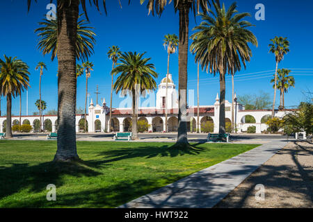 La piazza del villaggio park in Ajo, Arixona, STATI UNITI D'AMERICA. Foto Stock